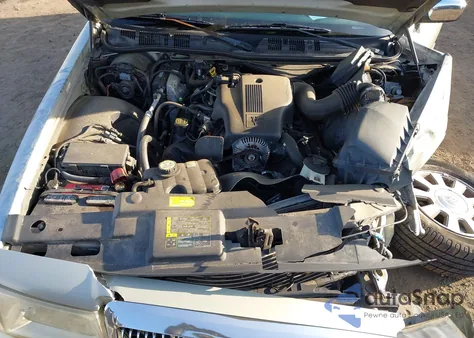 2003 Mercury Grand Marquis Ls z USA, uszkodzony, nr VIN 2MEHM75W23X676287